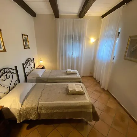 La Luna Di Mezzanotte Apartament *