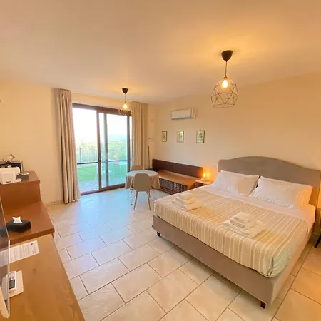 La Luna Di Mezzanotte Apartment *